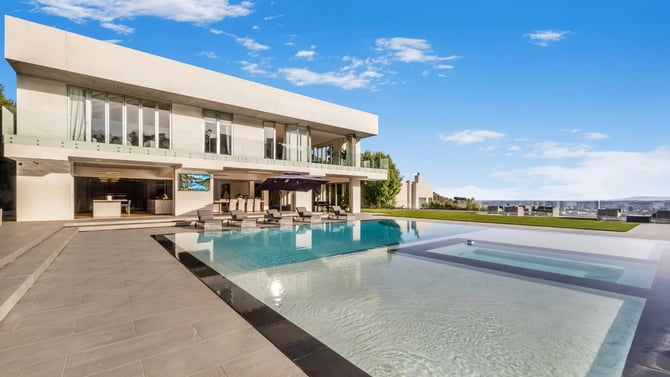 Luxury Hollywood Villas